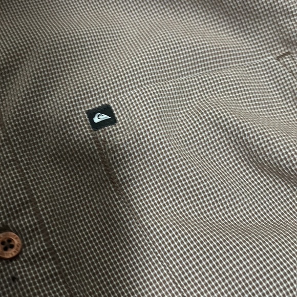 Vintage Quiksilver Button Down Shirt - Picture 4 of 4